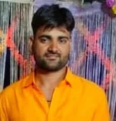 घर से नाराज युवक का शव पेड़ पर लटकता मिला, दो दिन से घर से था गायब